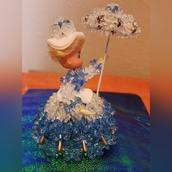 Vintage Handcrafted Safety Pin Doll Blue & Clear Dress  Umbrella BENIFIT CHARTIY - Picture 3 of 5